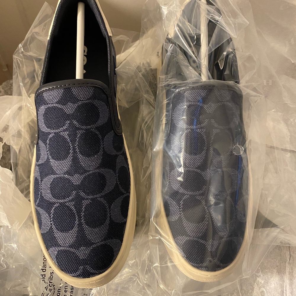 Authentic Jean Coach sneakers
